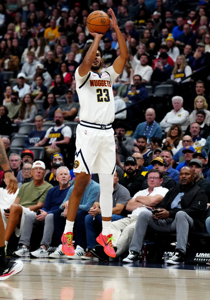 转折点!马赛伤情更新,NBA常规赛关键时刻攻防权衡,引发热议,年轻球员得到机会的简单介绍 转折点!马赛伤情更新,NBA常规赛关键时刻攻防权衡,引发热议,年轻球员得到机会的简单介绍